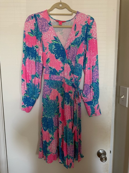 Lilly Pulitzer Dresses & Skirts - Lilly Pulitzer Floral Wrap Dress
